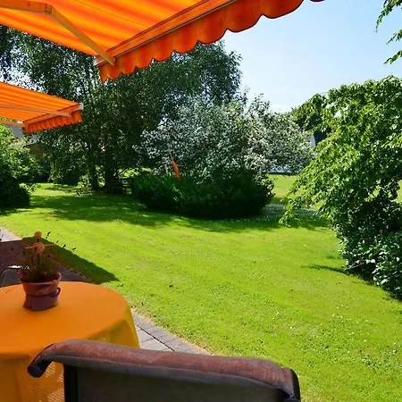 Cozy In Germany With Shared Garden Apartament